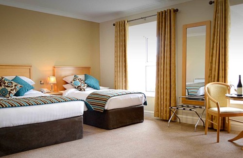 Kiltimagh Hotel | Cill Aodain Court Hotel