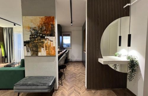 Caransebes Apartamento | CineArte Residence