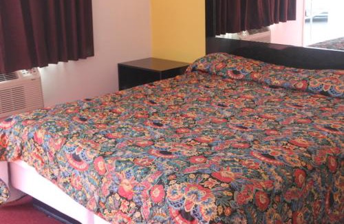 Van Nuys Hotel | Cinema Motel