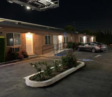 Van Nuys Hotel | Cinema Motel