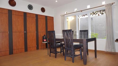 Sukajadi Casa | Ciput's Den
