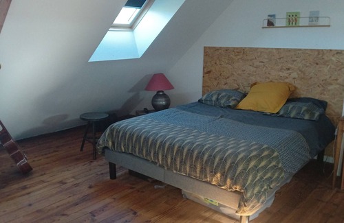 Ouest Cama Y Desayuno | Circuit 24h - 8 Personnes - Proche Tramway