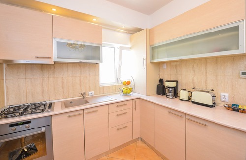 Bucharest City-Centre Apartamento | Cismigiu Apartment - Cismigiu Gardens