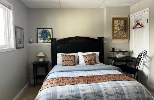 Citadel Casa | citadel cozy quilt private bedroom
