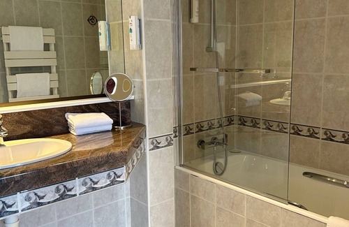 Dinan Hotel | Citotel Le Challonge