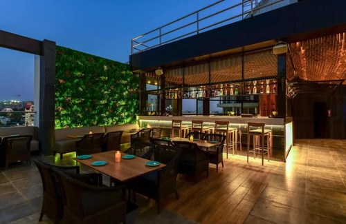 Kolhapur Hotel | Citrus Hotel Kolhapur