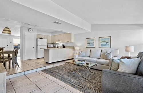 Croissant Park Casa | Citrus Isles Waterfront Home