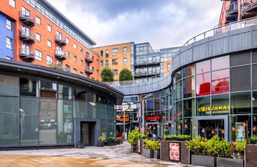 Sheffield Apartamento | City 2 Bed, 2 Bath, Free Parking & WiFi