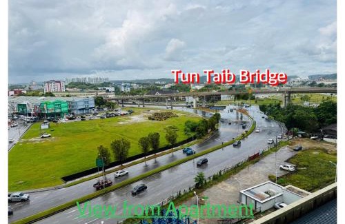 Bintulu Apartamento | City Apartment next to The Spring
