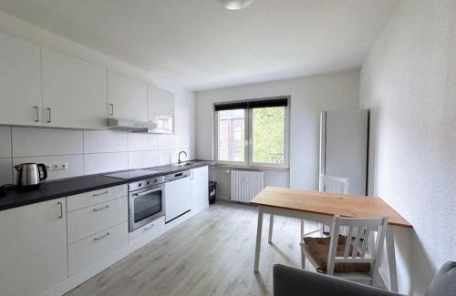 Frohnhausen Apartamento | City Apartment with WIFI, Kitchen and 4K TV