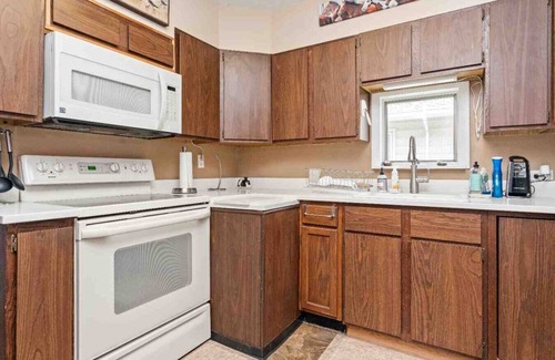 Great Falls Casa | City Cabin Retreat Ground Suite