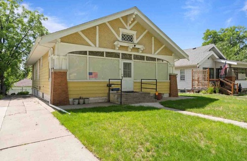 Great Falls Casa | City Cabin Retreat Ground Suite