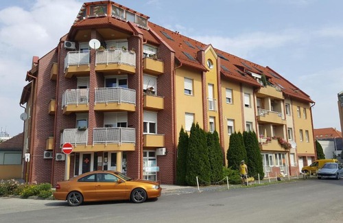 Zalaegerszeg Apartamento | City Center Apartman