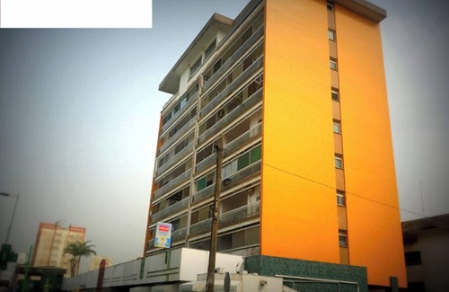 Libreville Apartamento | City center apartment with sea view