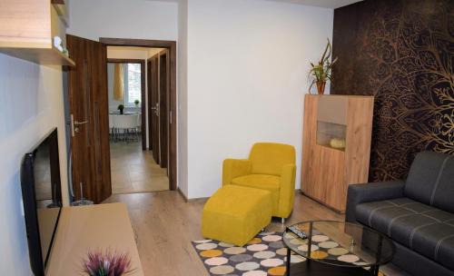 Nitra Apartamento | City Center Apartment II