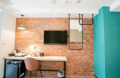 Central District Hotel | City Center Hotel