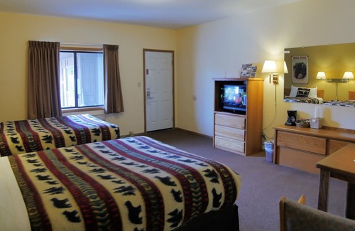 West Yellowstone Hotel | City Center Motel