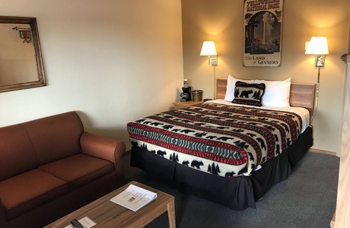 West Yellowstone Hotel | City Center Motel