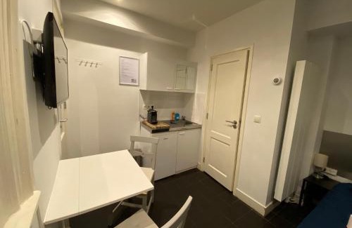 Burgwallen Nieuwe Zijde Apartamento | City Center Studio Amsterdam
