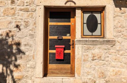 Makarska Old Town Apartamento | City Center Studio Nest