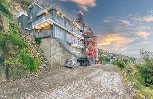 Kasauli Hotel | City Central Hotel l AC Rooms & Mall Road Kasauli