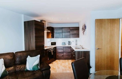 Cathedral Quarter Apartamento | City Centre apartment Titanic views that sleeps 5