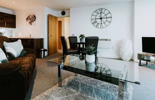 Cathedral Quarter Apartamento | City Centre apartment Titanic views that sleeps 5