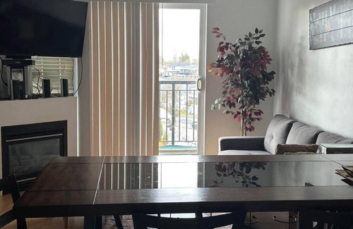 Williams Lake Apartamento | City Centre Cozy Apartment