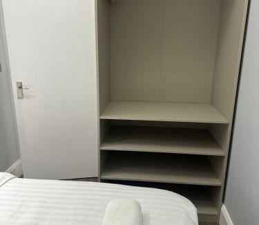 Old Town Apartamento | City Centre Ground floor 3 Bedroom Apartment