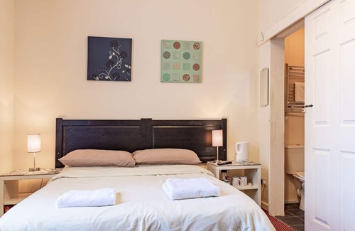 Gloucester Casa | City Centre Guest House - Gloucester Park