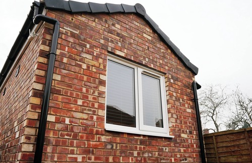 Coventry City Centre Apartamento | City Centre House with EV Parking