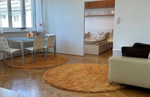 Mariahilf Apartamento | City Centre Naschmarkt