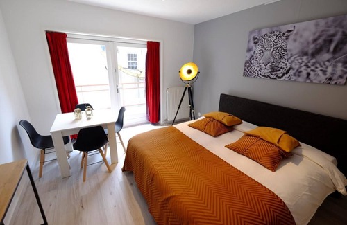 Burgwallen Nieuwe Zijde Casa | City Centre Residence