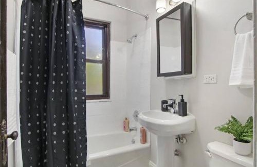 Hyde Park Apartamento | City Charm 1-Bedroom Oasis - Woodlawn 1E