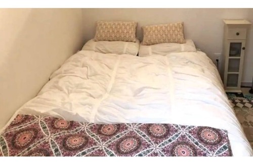 East End Casa | City close, full floor of home in the foothills
