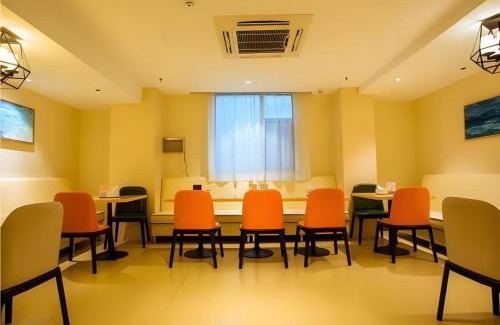 Babu District Hotel | City Comfort Inn Hezhou Avenue