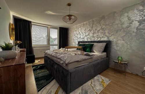 Nove Zamky Apartamento | City Comfort Retreat