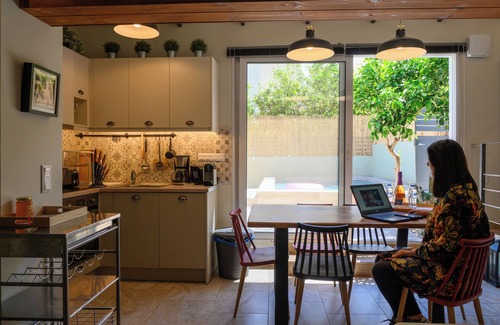 Kalamata Villa | City Cottage - Kalamata Mediterranean Suites & Villas