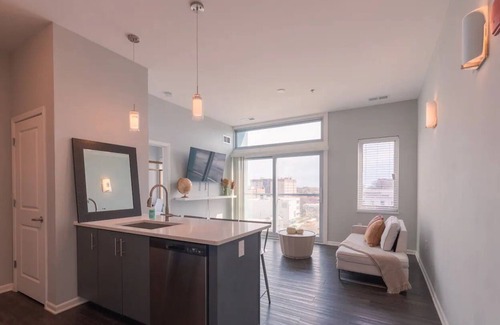 Gladstone Apartamento | City Escape - 1BR Loft 1.7 Miles - Downtown