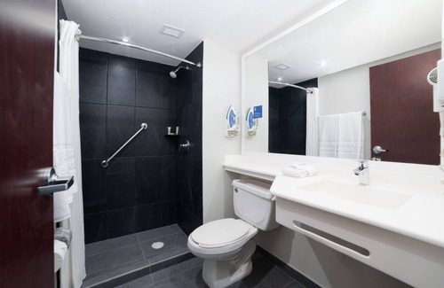 Silao Hotel | City Express by Marriott Silao Aeropuerto