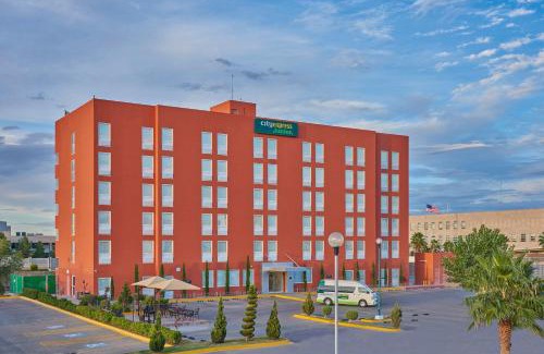 Municipio de Juárez Hotel | City Express Junior by Marriott Juarez Consulado