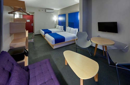 Zona Rosa de la Ciudad de México Hotel | City Express Plus by Marriott Ciudad de México Reforma El Ángel
