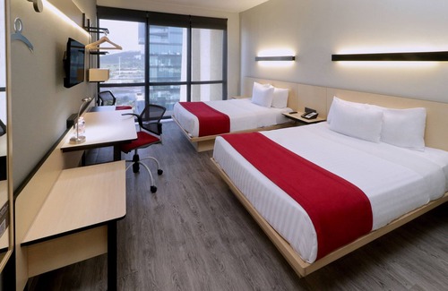 San Jerónimo Hotel | City Express Plus by Marriott Monterrey Galerias