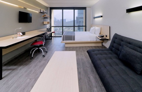 San Jerónimo Hotel | City Express Plus by Marriott Monterrey Galerias