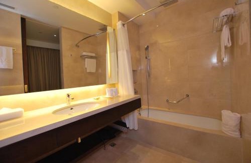 Downtown Hotel | City Garden Hotel Makati
