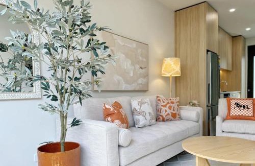 Grey Lynn Casa | City Haven Retreat - Stylish 2BR Townhouse vs AC & Backyard