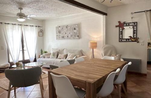 St.-Remy-de-Provence Villa | City home, private pool, Saint-Rémy - 10 people