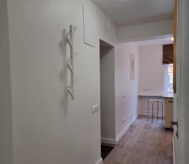 Grizinkalns Apartamento | City Inn Riga Apartment, new renovated in Quiet center with balcony with parking