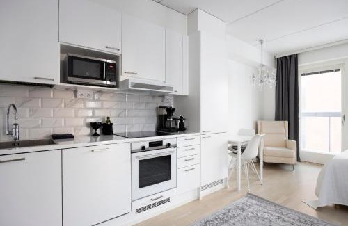 Etelainen District Apartamento | City Island Studio Apartment, 4 beds, street parking, 3km to Helsinki city center, bus stop 200m