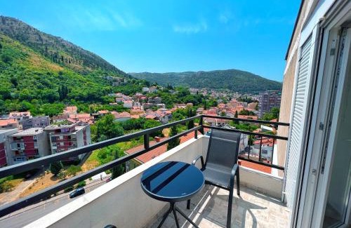 Mostar Apartamento | City Lights Panorama